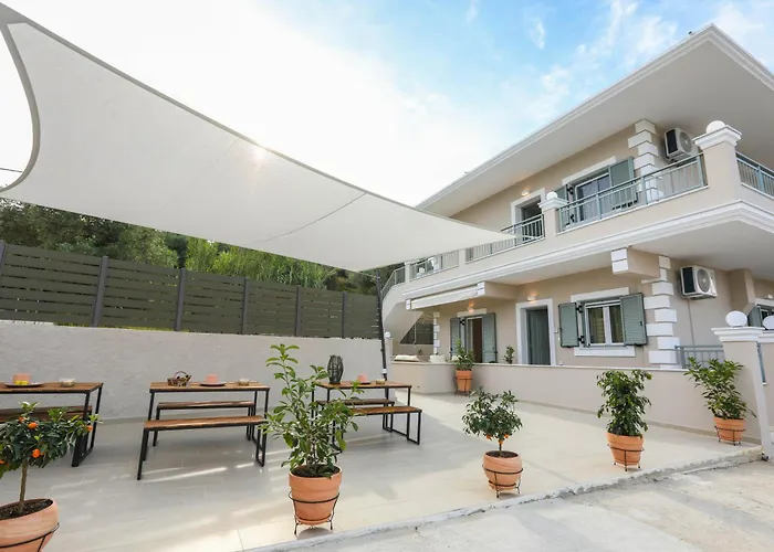 Olive Green Suites, Sidari