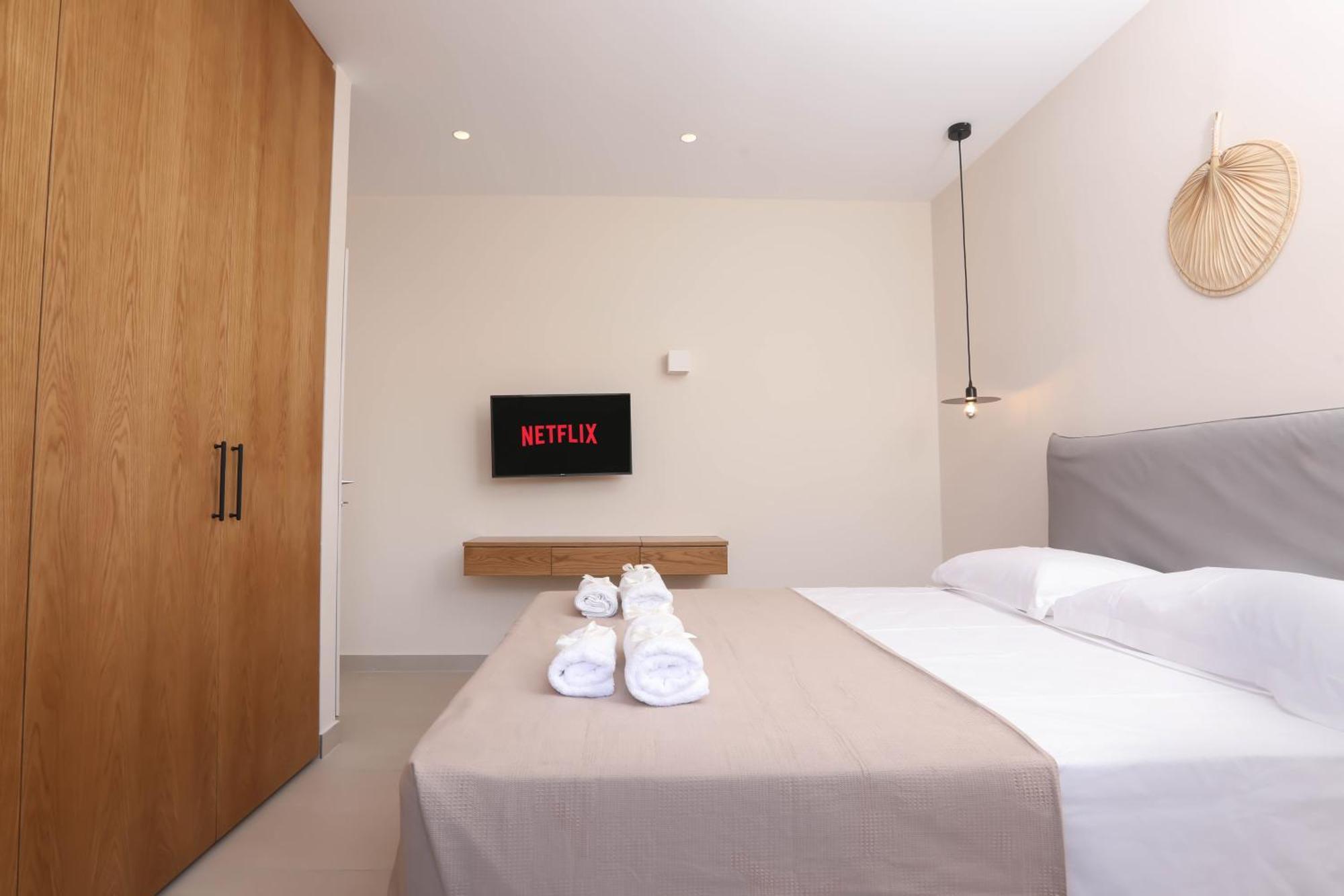 Olive Suites, Sidari