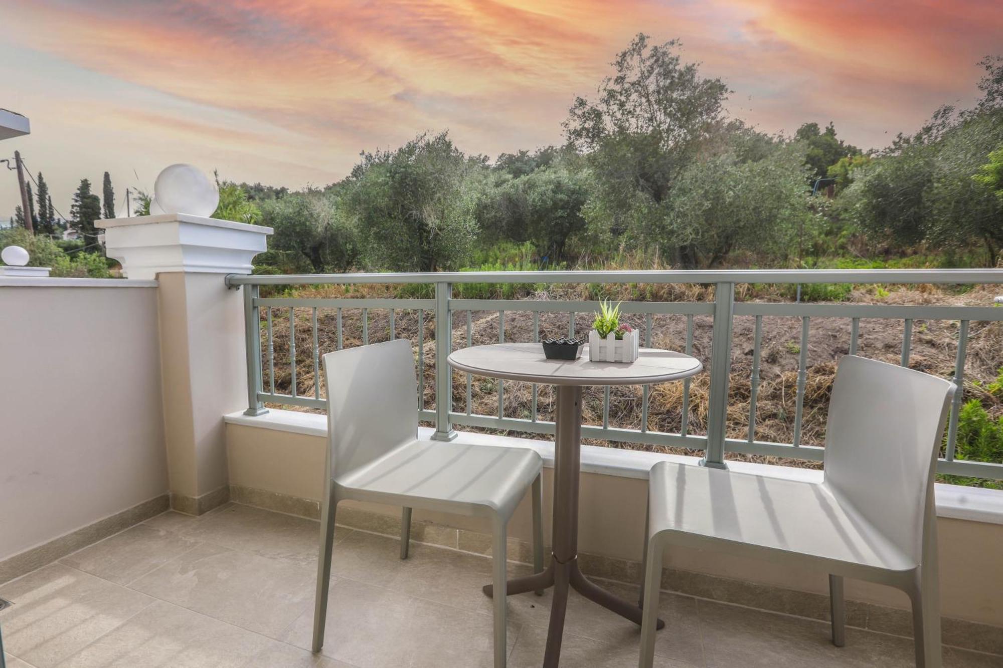 Olive Suites, Sidari
